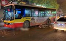 Xe buýt va chạm với xe máy khiến 1 người tử vong