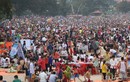 Bãi tắm Đồ Sơn “vỡ trận” vì hàng nghìn khách đổ về