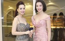 Hoa hậu Diệu Hoa trẻ trung đọ sắc cùng MC Thanh Mai