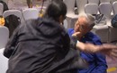 Bố Tạ Đình Phong đánh đàn anh 81 tuổi giữa họp báo