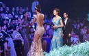 Mẹ chồng Hà Tăng mua váy 400 triệu tặng Hoa hậu Pháp