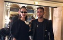 Maya chụp ảnh cùng cầu thủ Neymar tại show diễn Balmain