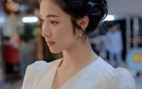 Hòa Minzy diện đồ nhái phiên bản lỗi váy cưới của Song Hye Kyo