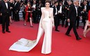Lý Nhã Kỳ diện váy quảng bá hình ảnh Vịnh Hạ Long ở Cannes