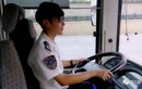 Tài xế xe bus bất ngờ nổi tiếng vì điển trai như diễn viên