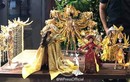 “Bàn thờ” rút khỏi cuộc đua thiết kế trang phục cho Hoàng Thùy?