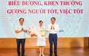 Trao bằng khen cho nữ điều dưỡng cấp cứu bé sơ sinh sặc sữa