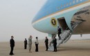 Air Force One gặp sự cố: Ông Obama phải chuyển máy bay