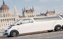 Limousine kỳ dị nhất thế giới với “eo thon” và 6 bánh 