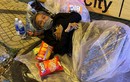 Hình ảnh cám cảnh người vô gia cư TP HCM: Sẽ không còn sau thu dung? 