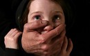 Bí quyết giúp trẻ tránh “dê xồm” lạm dụng tình dục 