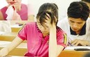  Sĩ tử say nắng khi đi thi, cần làm gì khẩn cấp?