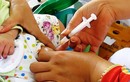 Bé gái 4 tháng tuổi tử vong sau tiêm vacxin ở Lai Châu