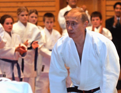 Tổng thống Putin nhận cửu đẳng huyền đai danh dự Taekwondo