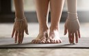 Yoga khỏa thân: khiêu dâm hay là luyện tập sức khỏe, giải phóng cơ thể?