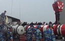 Cực hiếm cảnh Việt Nam nạp ngư lôi cho tàu săn ngầm