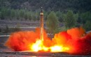 Triều Tiên dọa tấn công Guam bằng 4 tên lửa Hwasong-12 