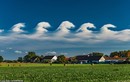 Những đám mây hình sóng hiếm gặp xuất hiện trên bầu trời châu Âu