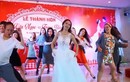 Chân dung cô dâu, bà bầu nhảy cực sung trong đám cưới Nghệ An