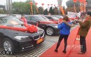 Sếp "ngông" thẳng tay thưởng siêu xe BMW cho nhân viên