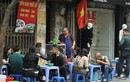 Mùng 2 Tết, hàng ăn vỉa hè Hà Nội tăng giá vẫn đắt khách