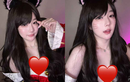 Nữ BLV Liên Minh Huyền Thoại cosplay thành Ahri "cực mượt"