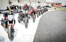 Cầm lái "chiến mã" Ducati tại trường đua đầu tiên ở VN