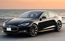 Pin trên siêu xe điện Tesla Model S nổ bung sau tai nạn