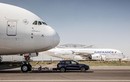 Porsche Cayenne kéo máy bay Airbus A380 nặng 285 tấn