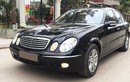 "Soi" xe sang Mercedes-Benz E200 giá 300 triệu tại Hà Nội 