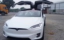 "Đập thùng" Tesla Model X P100D tiền tỷ màu trắng ở Hà Nội