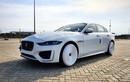 Jaguar XE 2020 mới về Việt Nam khoảng 2,3 tỷ đồng 