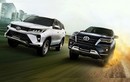 Toyota Fortuner 2022 sẽ có cửa sổ trời và động cơ hybrid mới