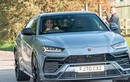 "Tóm gọn" Cristiano Ronaldo lái SUV Lamborghini Urus tại Manchester