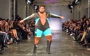 Màn catwalk hài hước nhất năm