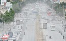 Kinh hoàng bão bụi trên con đường “nhà biến thành hầm” ở Sài Gòn