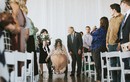 Ngỡ ngàng cô dâu bị liệt bước đi đúng vào ngày cưới