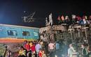 Hiện trường vụ tai nạn tàu hoả khiến hơn 1.100 người thương vong ở Ấn Độ
