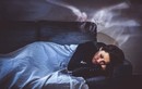 Khi ngủ luôn mơ thấy người thân đã khuất, vậy là tốt hay xấu? 