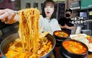 “Thánh mukbang” Hàn Quốc trở lại sau ồn ào bị tung clip nóng