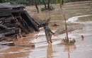 Hiện trường ngổn ngang sau 6 ngày vỡ đập thủy điện ở Lào 