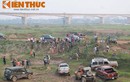 Hàng chục xe bán tải “nghịch đất, phá xe” tại Hà Nội