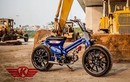 Honda Cub độ 1 gắp, mâm ôtô "cực khủng" tại Hà Nội