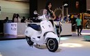 Vespa GTS300 giá hơn 200 triệu "đấu" Honda SH300i tại VN 