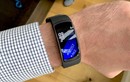 Soi vòng đeo tay thông minh Samsung Gear Fit 2