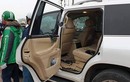 Đạo chích giả làm tài xế Grab, đập vỡ cửa kính Lexus 570 trộm đồ 