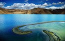 Sửng sốt cảnh đẹp ở hồ nước đổi màu kỳ diệu trên dãy Himalaya