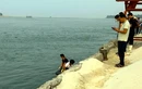 Phát hiện thi thể đàn ông trôi dạt vào cảng than ở Quảng Bình
