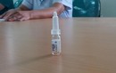 Nghệ An: Y tá "lỡ tay" cho bé trai 3 tháng tuổi uống cả lọ vắc-xin bại liệt 