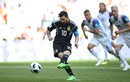 Video: Những pha sút trượt penalty kinh điển của Messi  